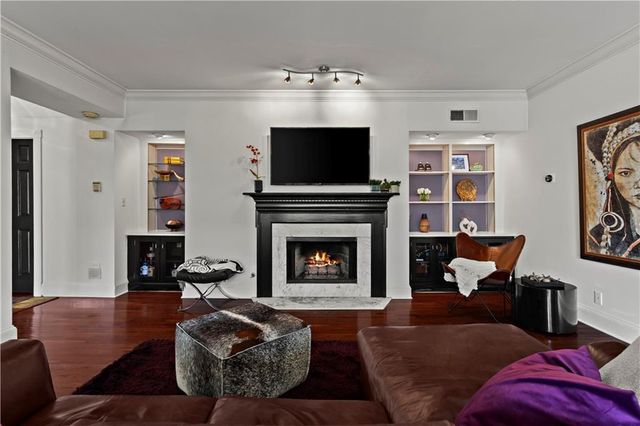 3638 Peachtree Road NE 306, Atlanta, GA 30319