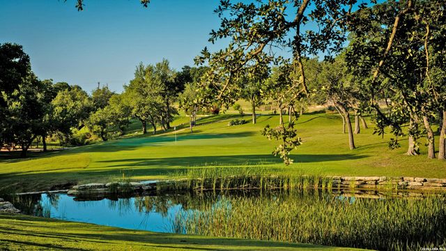 107 Ira Long, Blanco, TX 78606