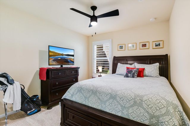 1813 Meandering Meadows DR, Pflugerville, TX 78660