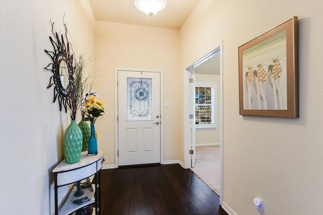 1813 Meandering Meadows DR, Pflugerville, TX 78660