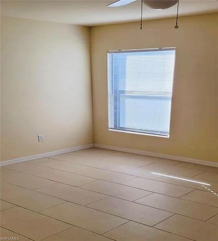4540 SW 8th CT, Cape Coral, FL 33914