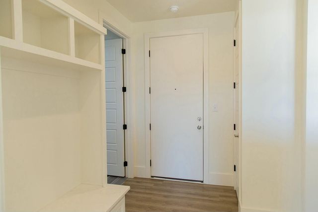 7211 W 12th Street, Plainview, TX 79072