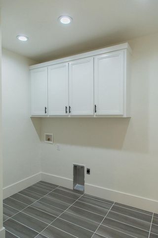 7211 W 12th Street, Plainview, TX 79072