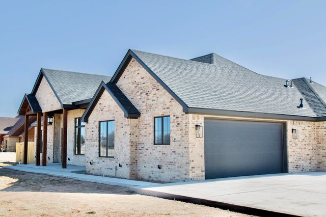 7211 W 12th Street, Plainview, TX 79072