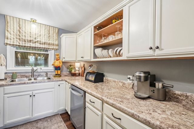 1220 Rome Pike, Lebanon, TN 37087