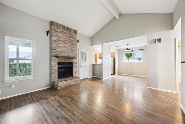 12817 Hymeadow DR B, Austin, TX 78729