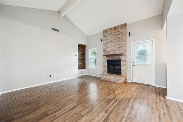 12817 Hymeadow DR B, Austin, TX 78729