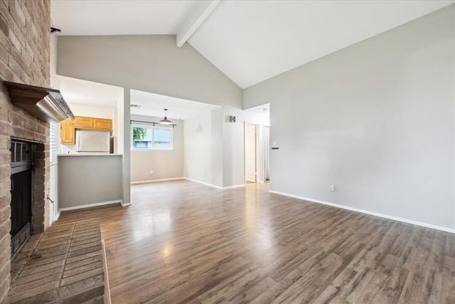 12817 Hymeadow DR B, Austin, TX 78729