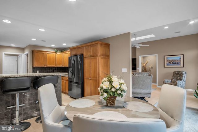 100 LONGWOOD DRIVE, Mechanicsburg, PA 17050