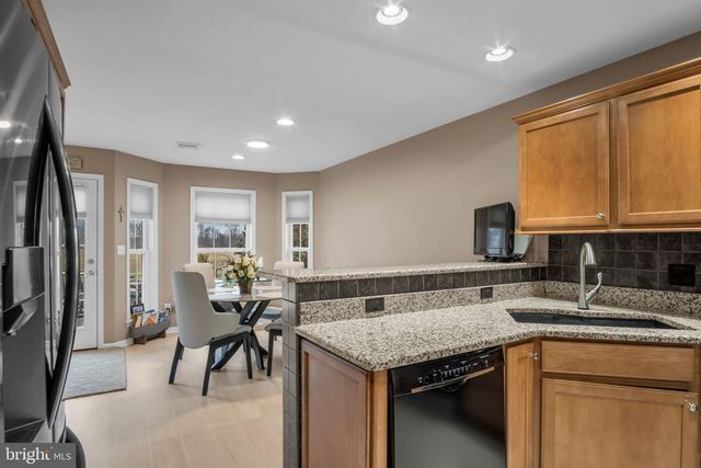 100 LONGWOOD DRIVE, Mechanicsburg, PA 17050