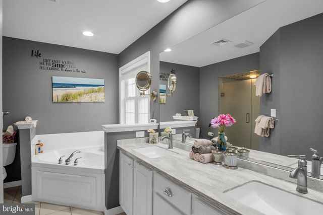 100 LONGWOOD DRIVE, Mechanicsburg, PA 17050