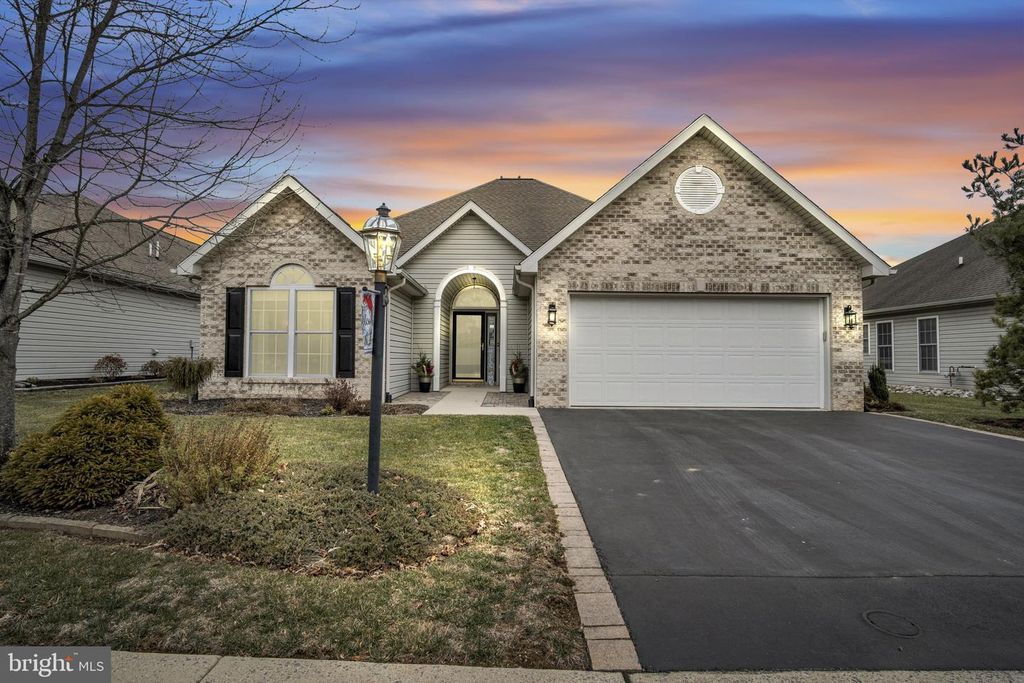 100 LONGWOOD DRIVE, Mechanicsburg, PA 17050