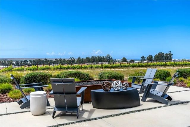 1662 Eucalyptus, Nipomo, CA 93444