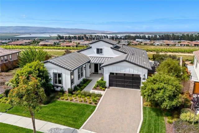 1662 Eucalyptus, Nipomo, CA 93444