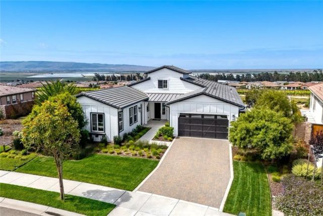 1662 Eucalyptus, Nipomo, CA 93444