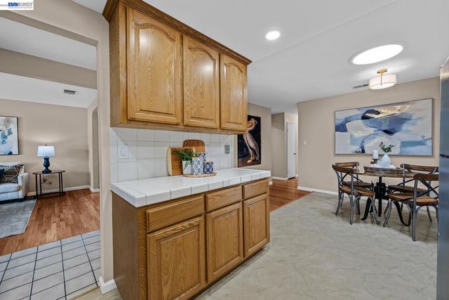 34199 Cartwright Pl, Fremont, CA 94555