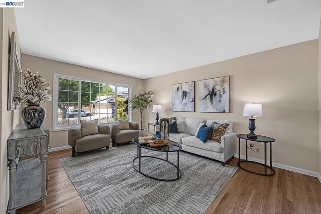 34199 Cartwright Pl, Fremont, CA 94555