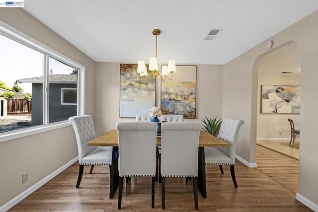 34199 Cartwright Pl, Fremont, CA 94555