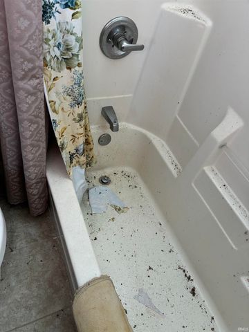 1110 E Lingle Street, Fowler, IN 47944