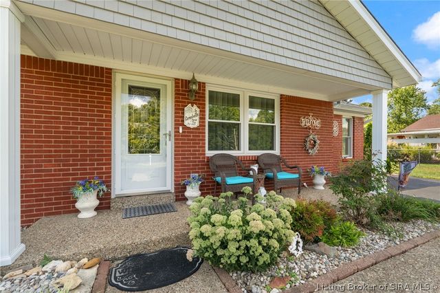 2085 Highway 11, Lanesville, IN 47136
