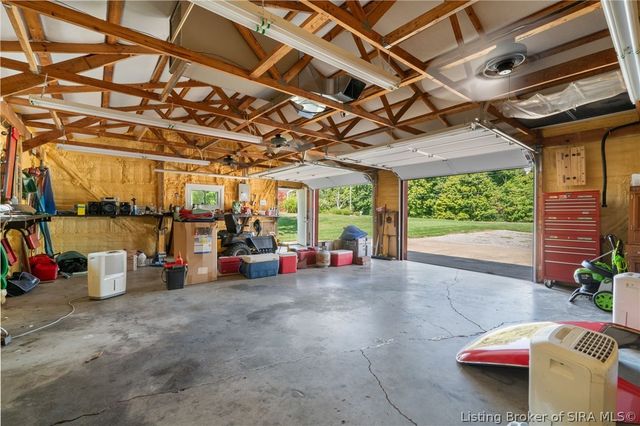 2085 Highway 11, Lanesville, IN 47136