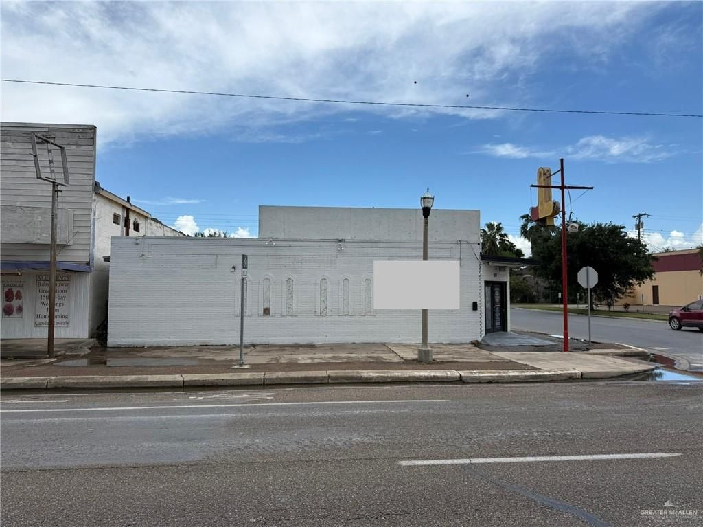 400 N Cage Boulevard, Pharr, TX 78577