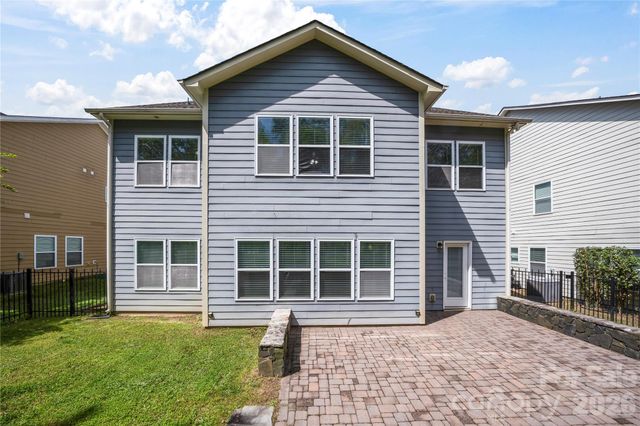 2166 Bluebell Way, Tega Cay, SC 29708