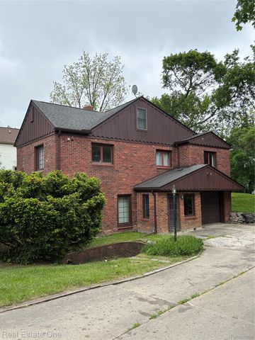 109 W Kennett Road, Pontiac, MI 48340