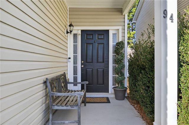 94 Hill Crest Cir, Hiram, GA 30141