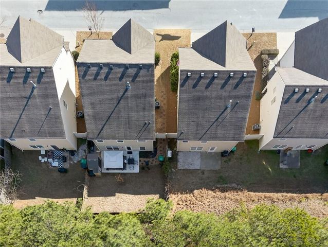 94 Hill Crest Cir, Hiram, GA 30141