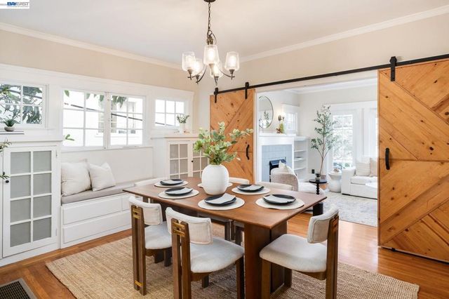 3746 Park Boulevard Way B, Oakland, CA 94610