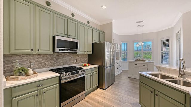 7527 CAMDEN HARBOUR DRIVE, Bradenton, FL 34212