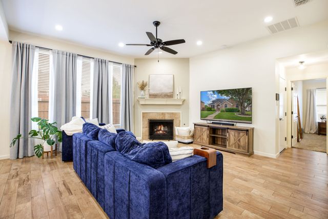 300 N Alder Drive, Allen, TX 75002