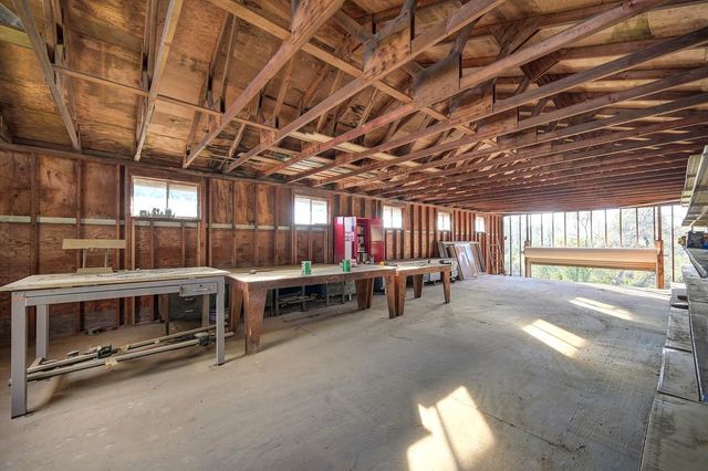 1800 Silverado Dr, Placerville, CA 95667