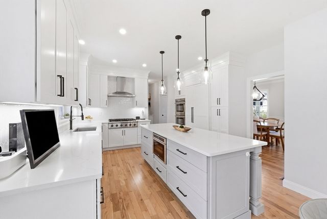1 Perry Road, Boylston, MA 01505