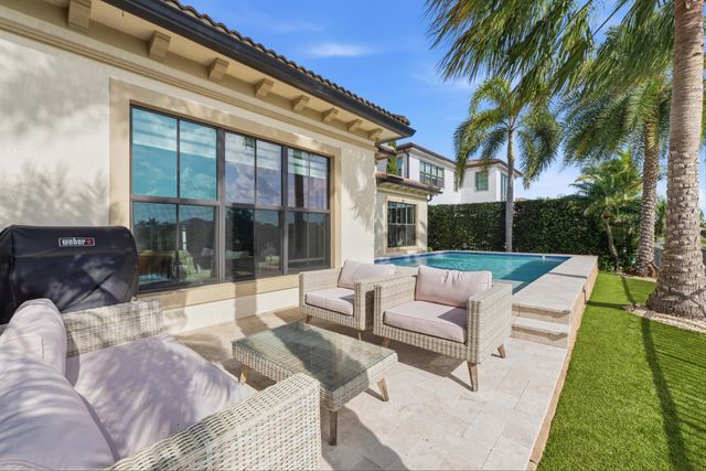 9170 Solstice Circle, Parkland, FL 33076