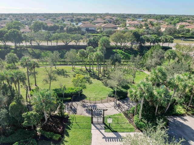 9170 Solstice Circle, Parkland, FL 33076