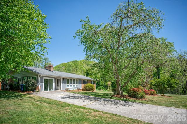 7 Lula Cove Road, Weaverville, NC 28787