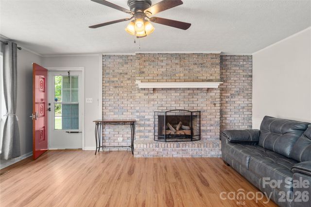 7 Lula Cove Road, Weaverville, NC 28787