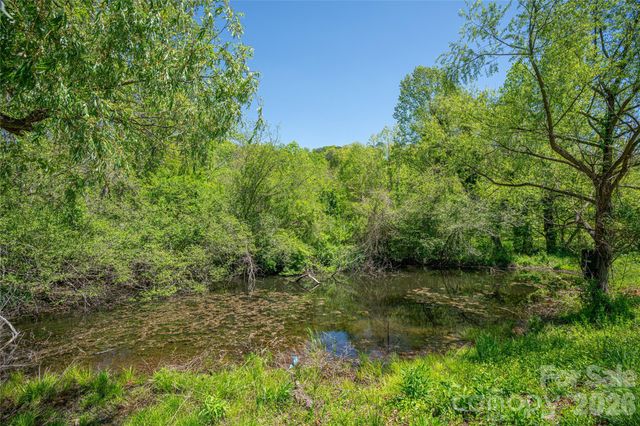 7 Lula Cove Road, Weaverville, NC 28787