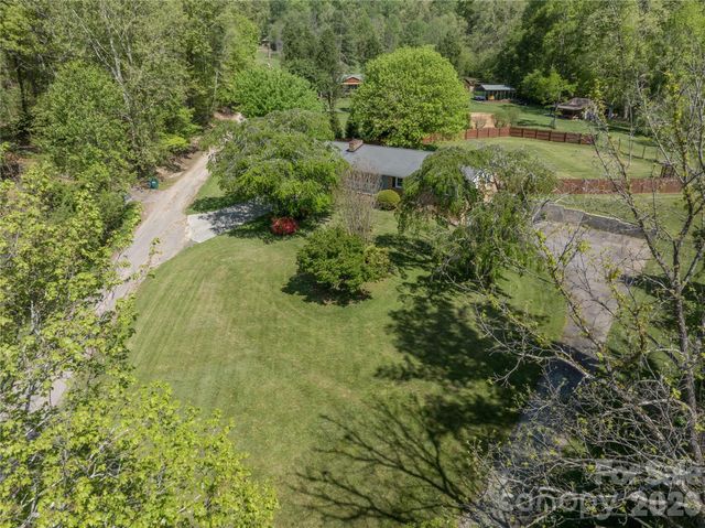 7 Lula Cove Road, Weaverville, NC 28787