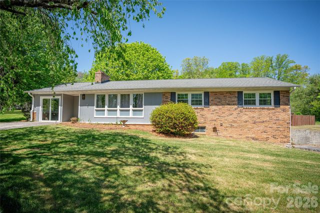 7 Lula Cove Road, Weaverville, NC 28787