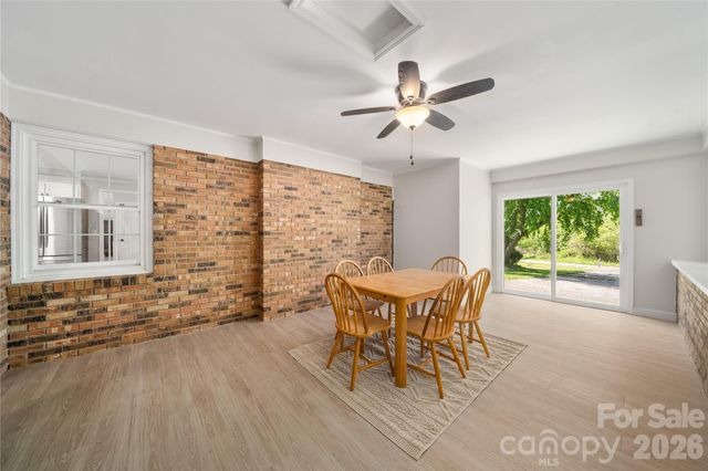 7 Lula Cove Road, Weaverville, NC 28787