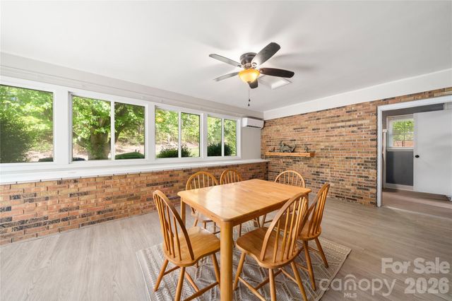 7 Lula Cove Road, Weaverville, NC 28787
