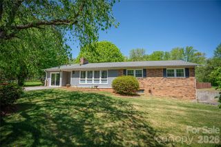 7 Lula Cove Road, Weaverville, NC 28787