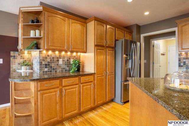 7411 San Mateo Lane, Lincoln, NE 68516