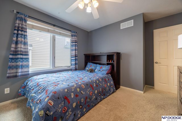 7411 San Mateo Lane, Lincoln, NE 68516