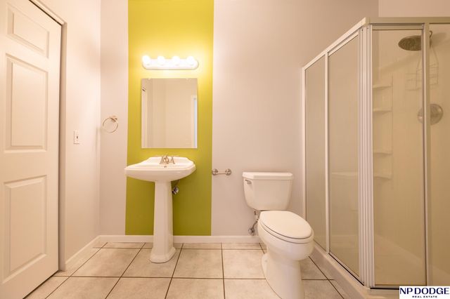 7411 San Mateo Lane, Lincoln, NE 68516