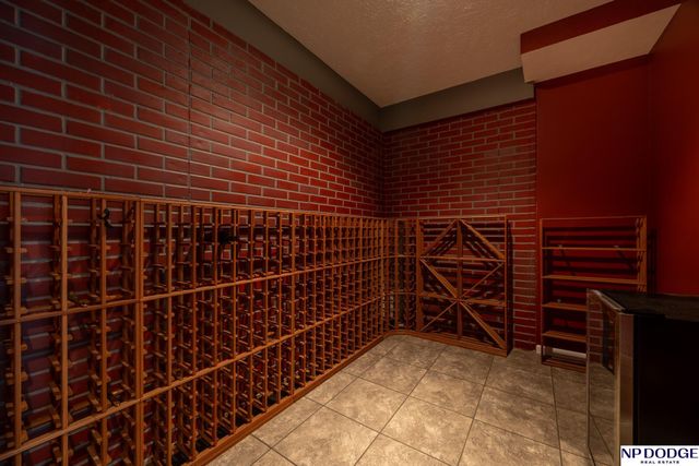 7411 San Mateo Lane, Lincoln, NE 68516