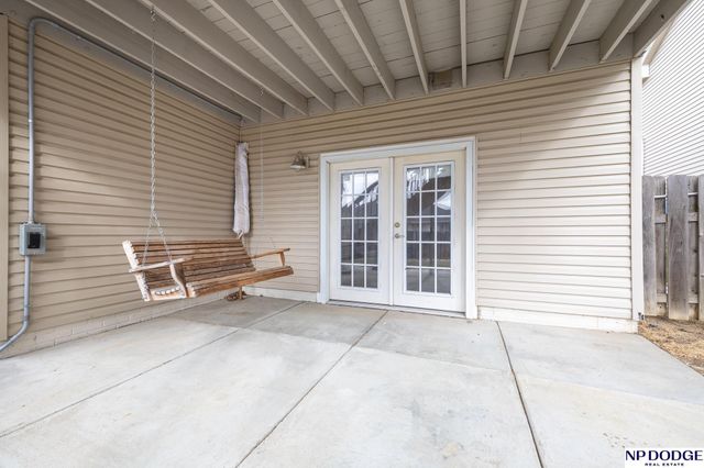 7411 San Mateo Lane, Lincoln, NE 68516